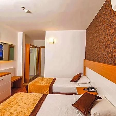 Szálloda Eftalia Down Town 4*